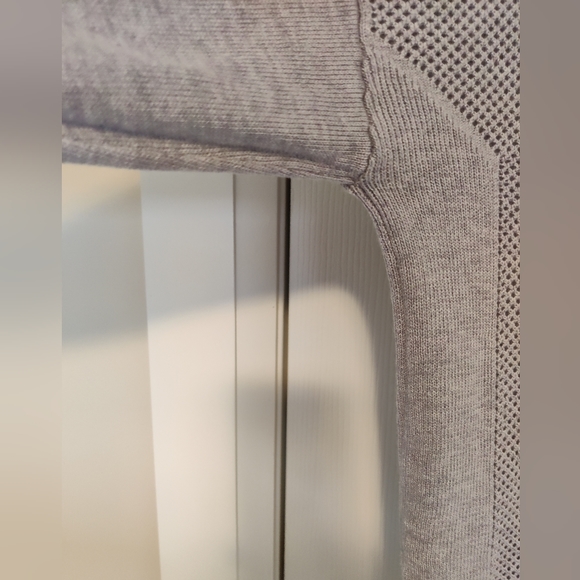 Lululemon Well Being sweater, size 10 - Picture 4 of 10